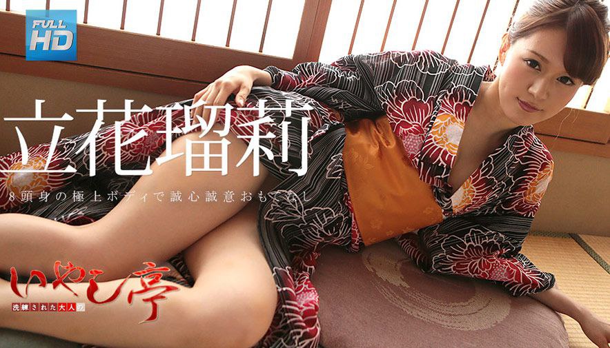 SCOP-779-C 新社会人になりお酒を飲みすぎた姉がトイレで尻とマ●コ丸出しで泥●！！奇跡のスケベチャンス！